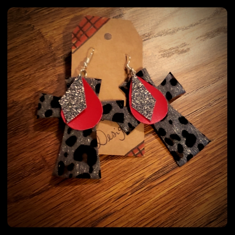 👀👀‼CROSS FAUX LEATHER EARRINGS‼ ANIMAL PRINT‼‼‼‼